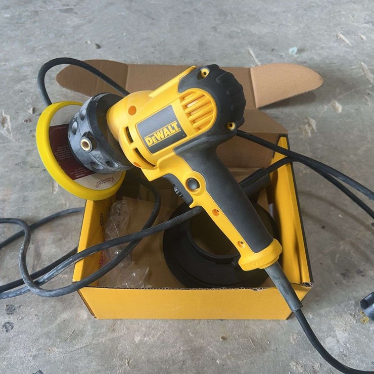 Dewalt 5” Disc Sander (DWE6401DS)