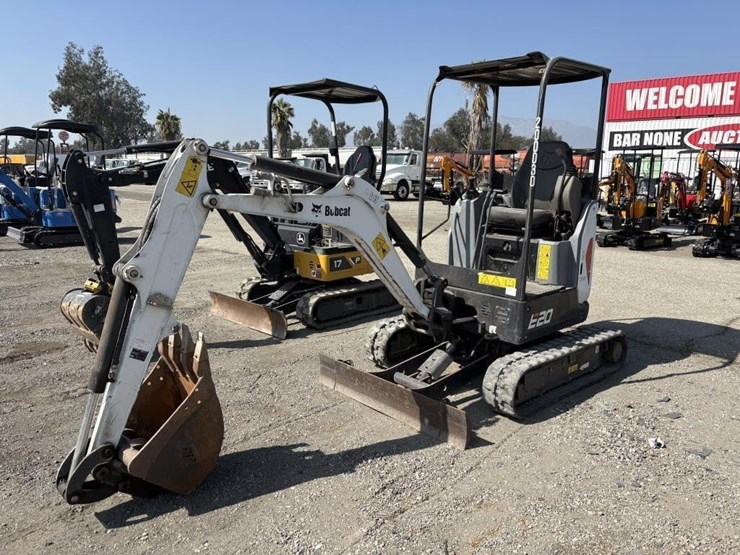 2020-bobcat-e20-image-1