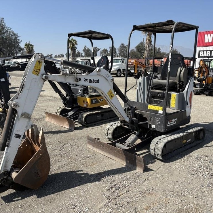 2020 BOBCAT E20