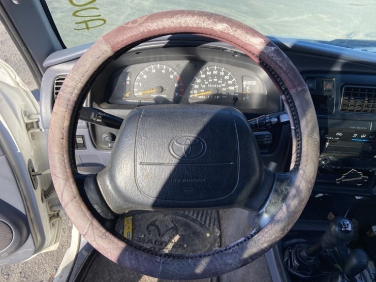 1996-toyota-4-runner-image-16
