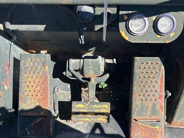 caterpillar-973-image-20