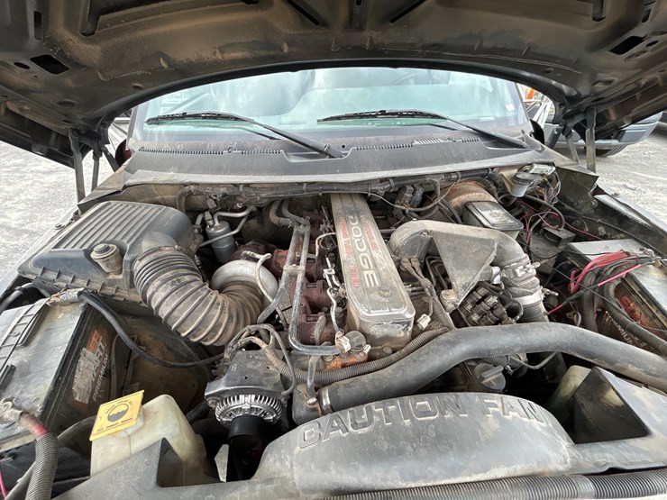 1996-dodge-3500-image-12