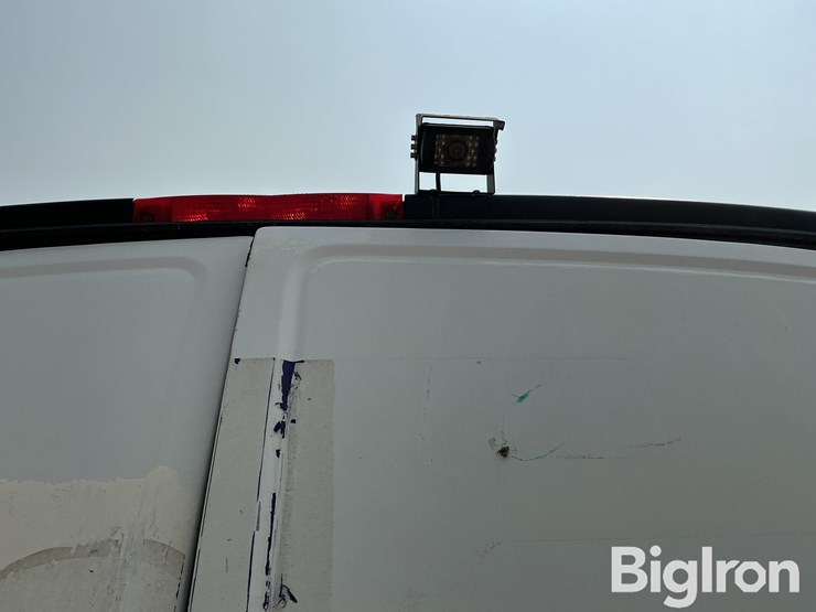 2017-chevrolet-express-g3500-image-13