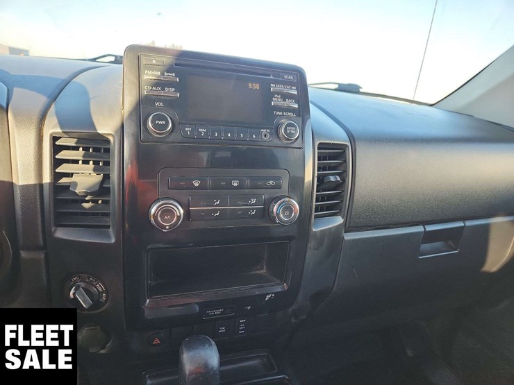 2013-nissan-titan-image-12