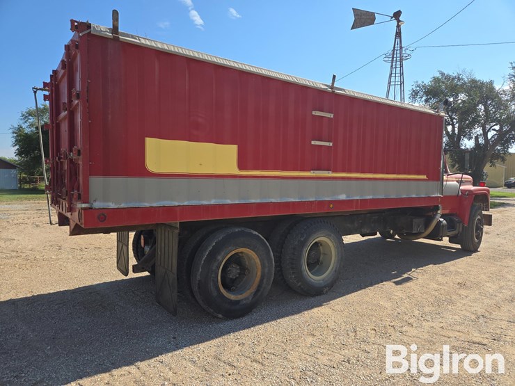 1977-international-loadstar-image-5