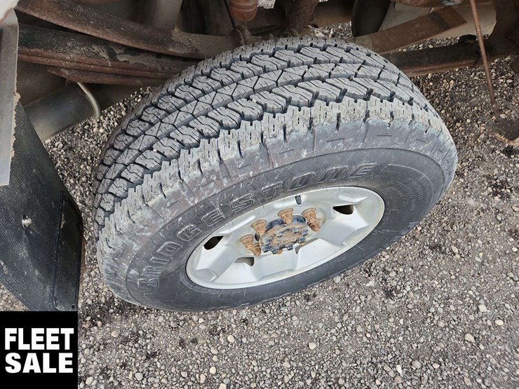 2012-ford-f350-image-29