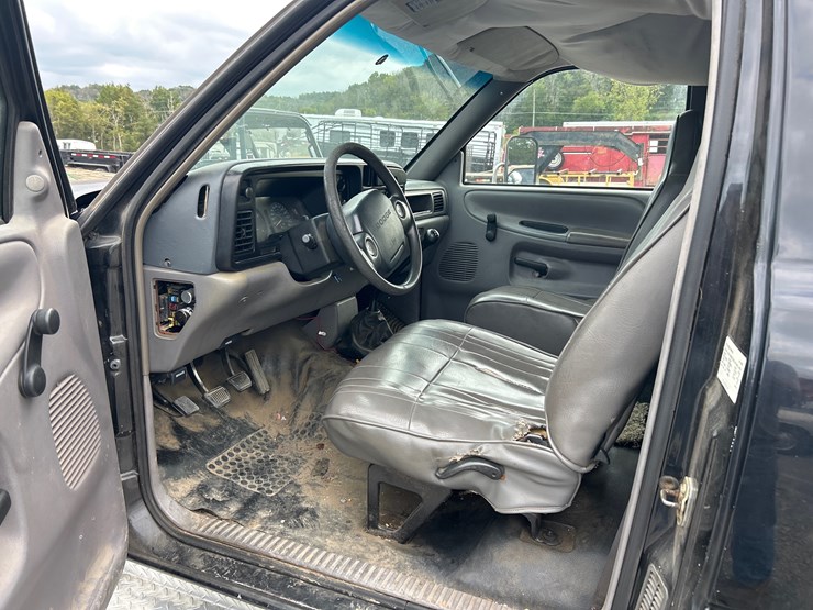 1996-dodge-3500-image-8