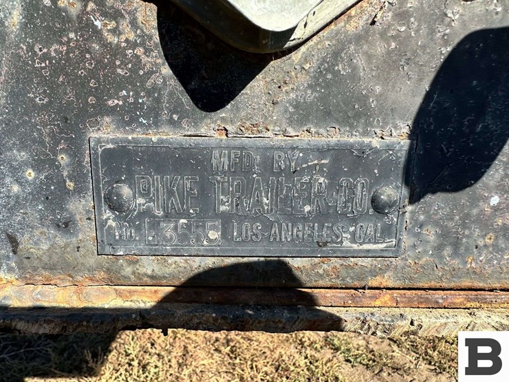 1954-pike-grain-trailer-image-9