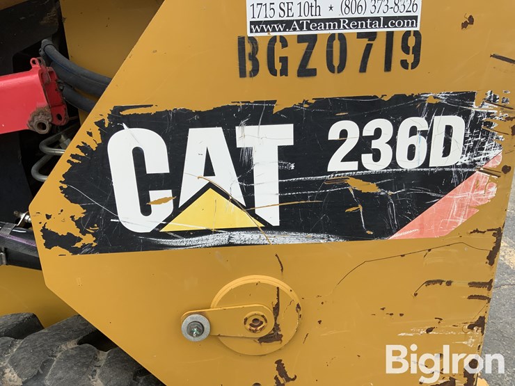 2014-caterpillar-236d-image-16