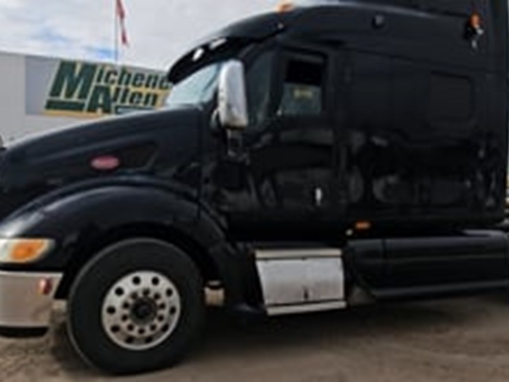 2008-peterbilt-387-image-22