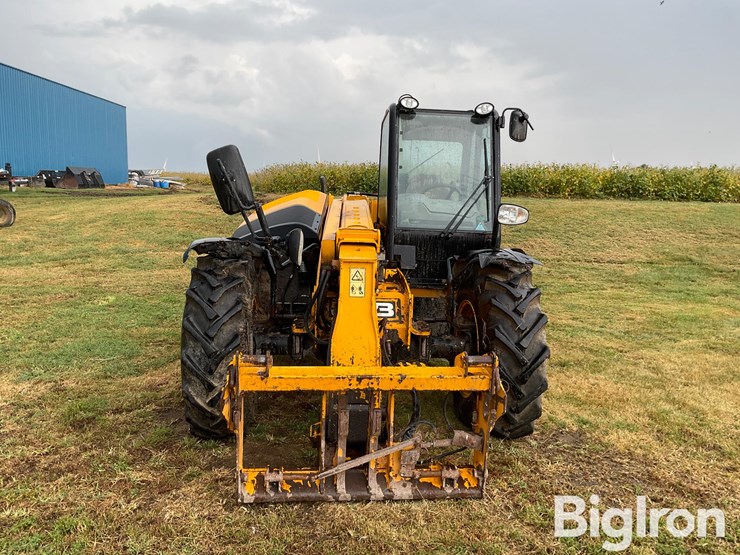 2014-jcb-526-56-image-2
