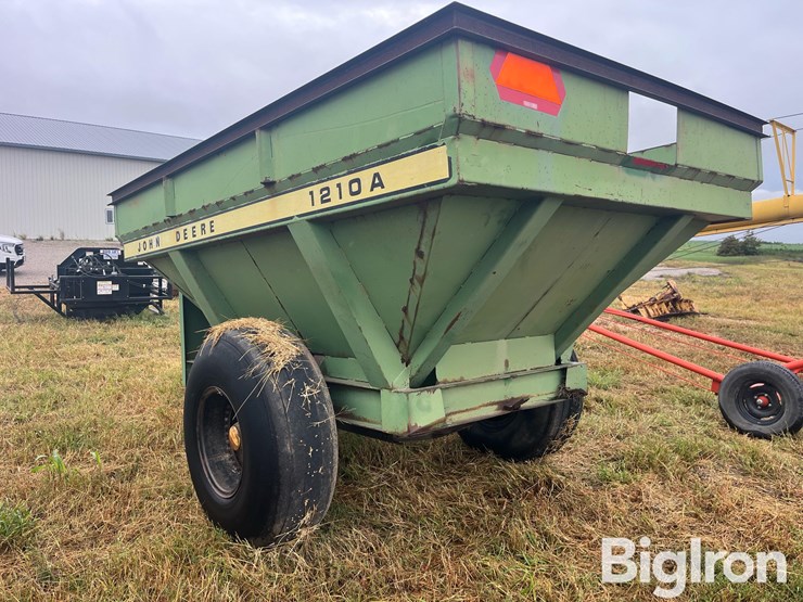 john-deere-1210a-image-7