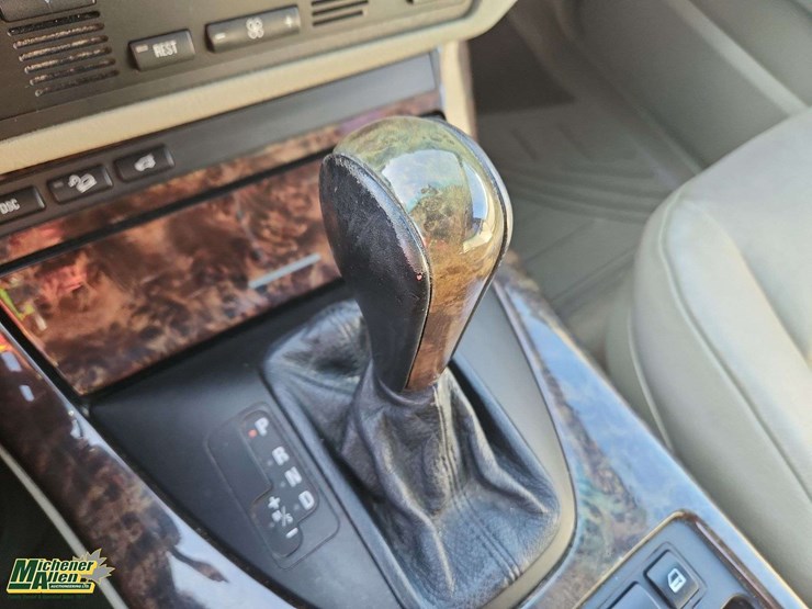 2000-bmw-x5-image-9