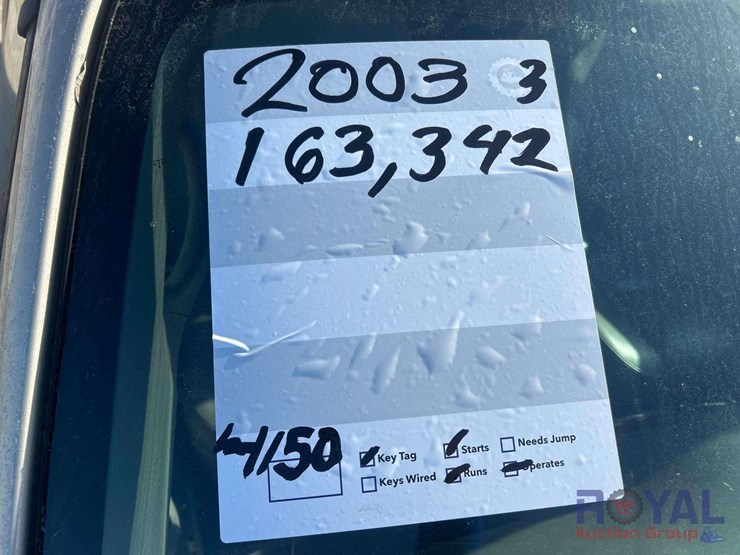 2003chrysler-town-&amp;-country-van-image-34