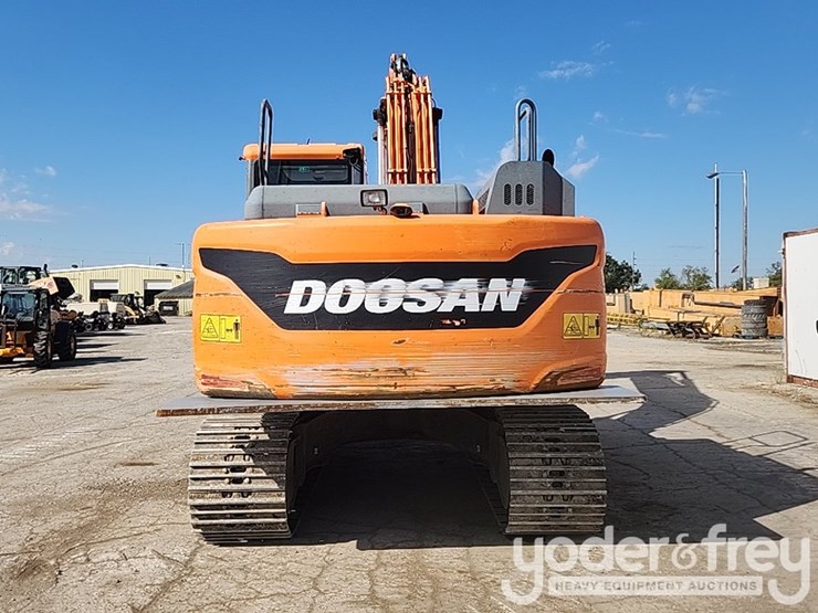 2017-doosan-dx180-lc-5-image-4