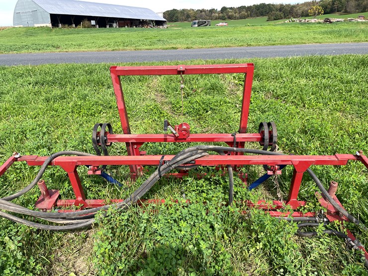 #4450-•-tine-ride-boom-sprayer-image-8