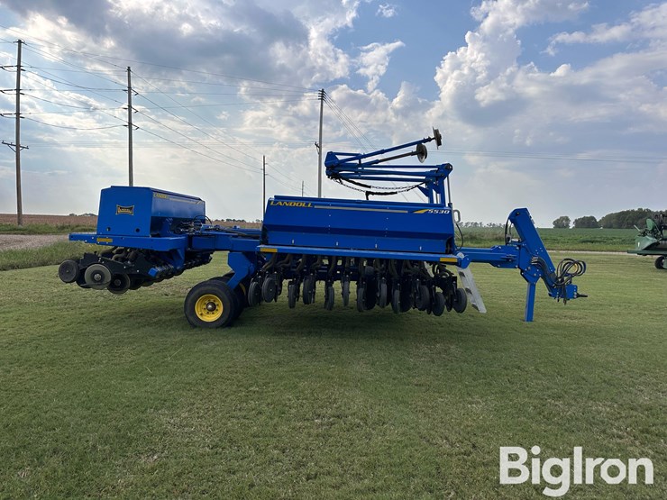 2009-landoll-5530-image-4