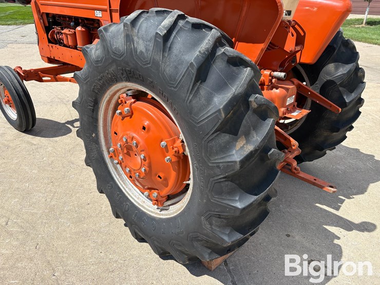 1960-allis-chalmers-d17-image-17