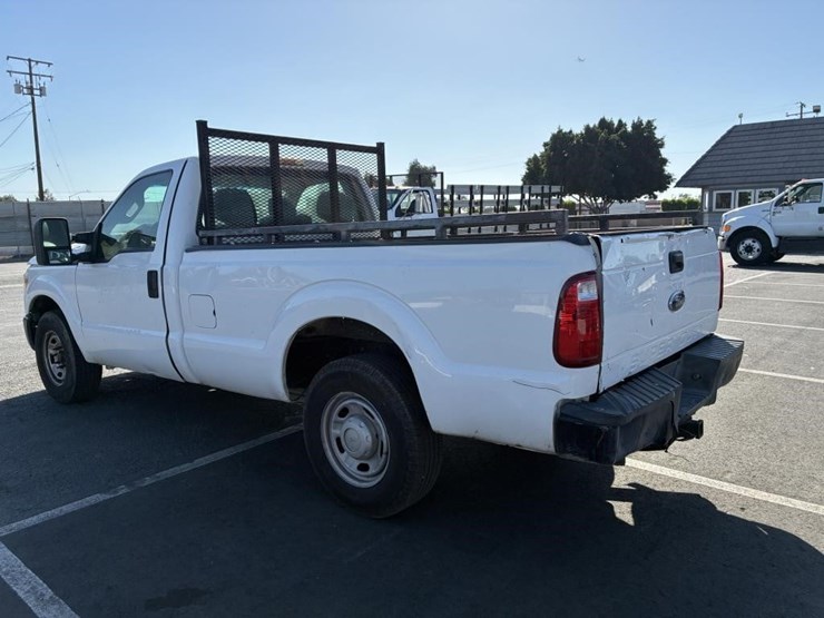 2012-ford-f250-image-4