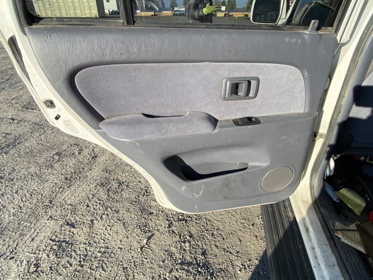 1996-toyota-4-runner-image-23