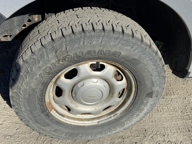 2011-ford-f150-image-36