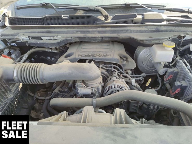 non-operable-2022-ram-1500-4x4-big-horn-4dr-crew-cab-5.6-ft.-sb-pickup-image-17