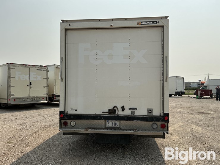2021-ford-e450-image-6