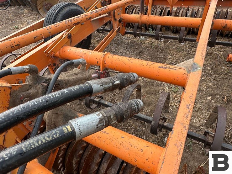 bearcat-seedbed-maker-image-13
