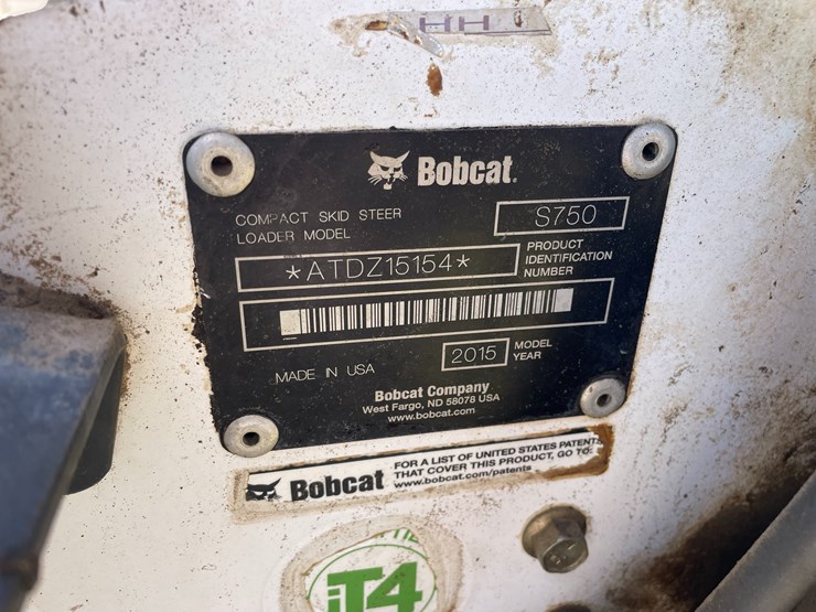 2015-bobcat-s750-image-30