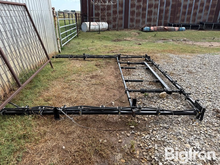 wylie-43’-sprayer-boom-assembly-image-4