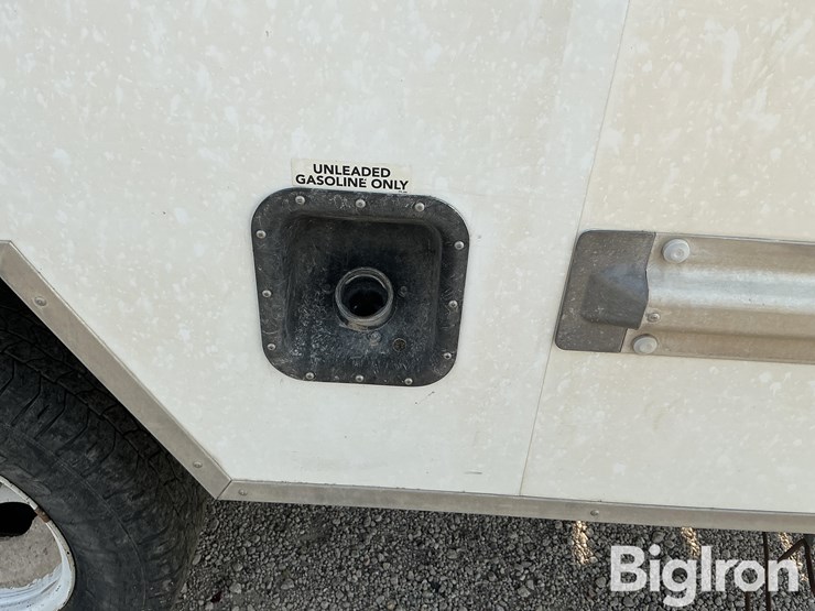 2015-ford-e350-image-15