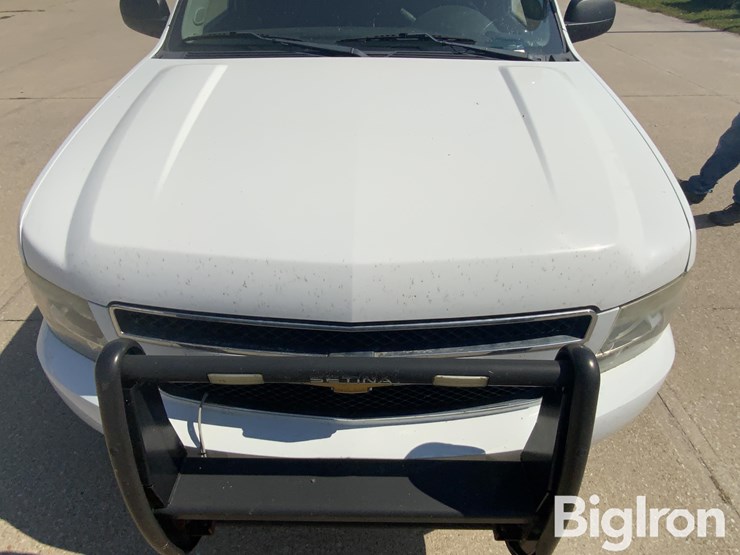 2014-chevrolet-tahoe-image-10