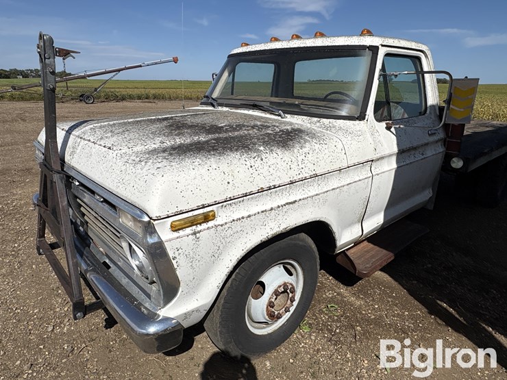 1975-ford-f350-image-9