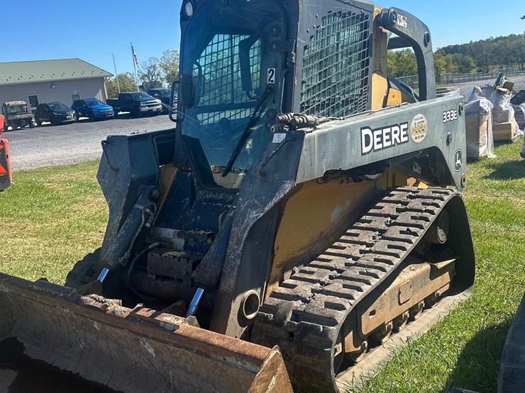 deere-333e-image-2