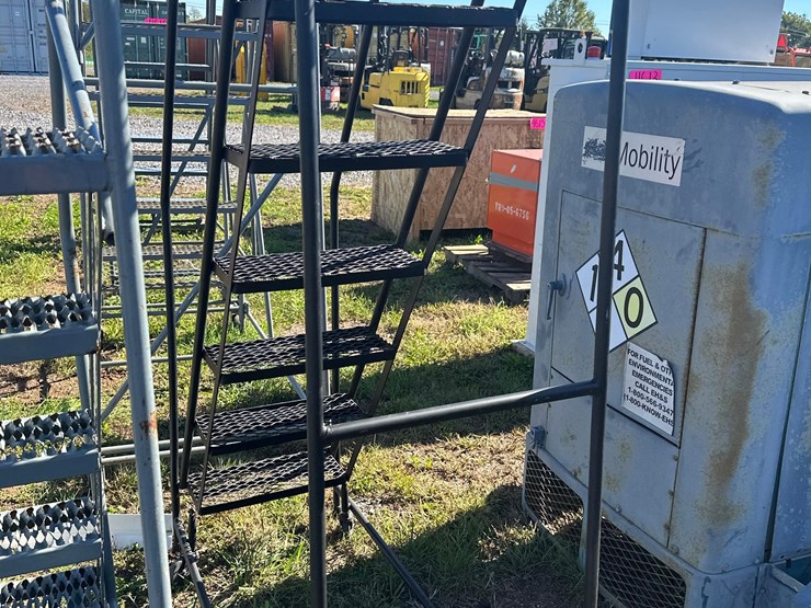 step-ladder-image-2