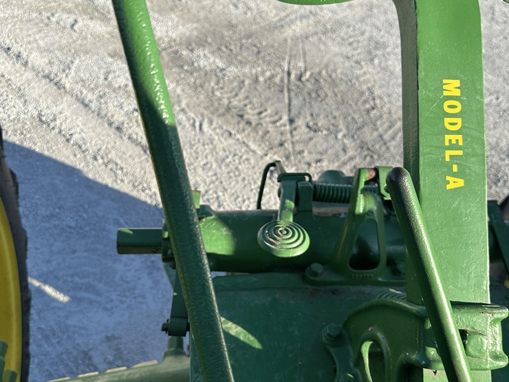 john-deere-a-image-9