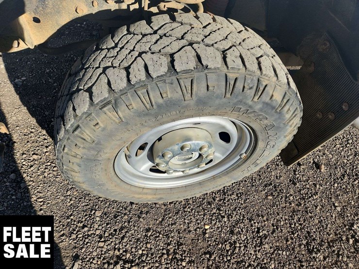 2014-ford-f350-image-29
