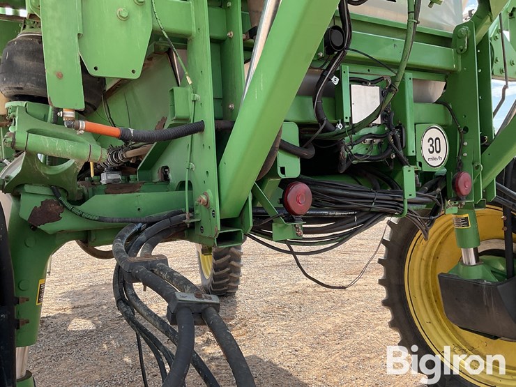 2011-john-deere-4830-image-19