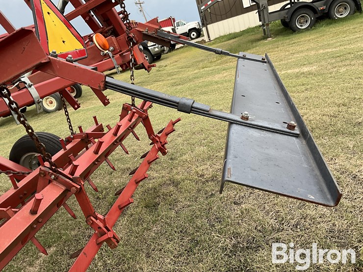 case-ih-568-image-17