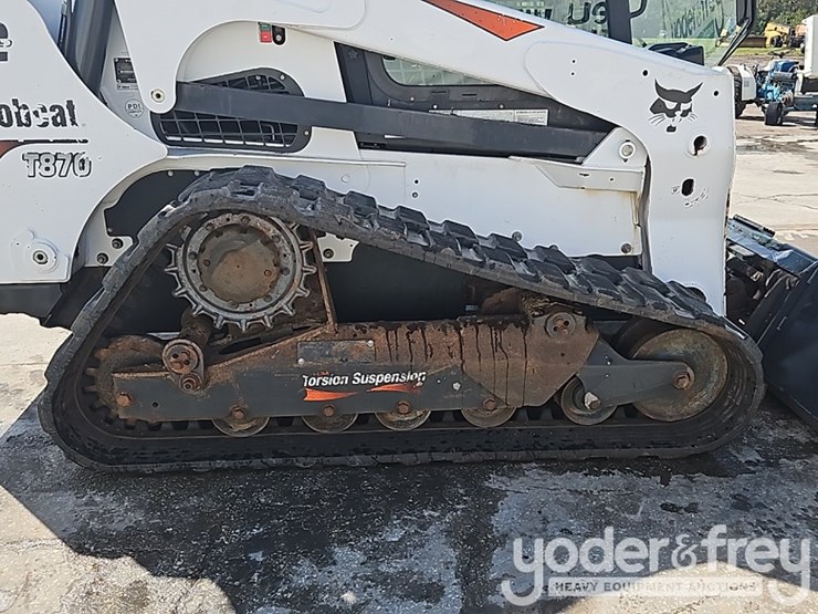 2019-bobcat-t870-image-8