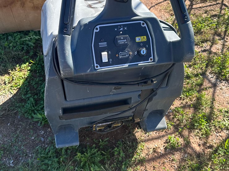 advance-advolution-20bt-floor-cleaner-image-4
