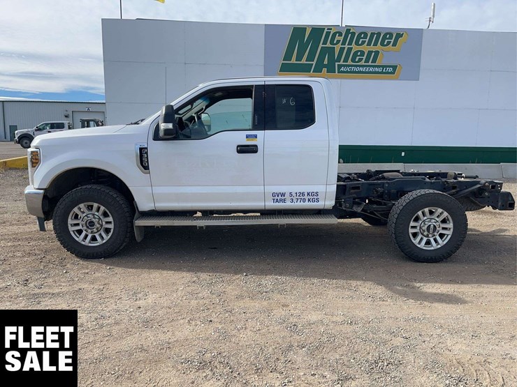 2018-ford-f350-image-2