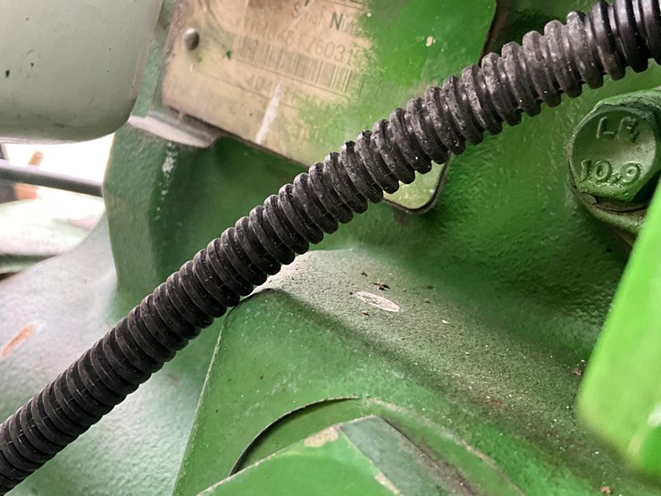 john-deere-4045t-image-15