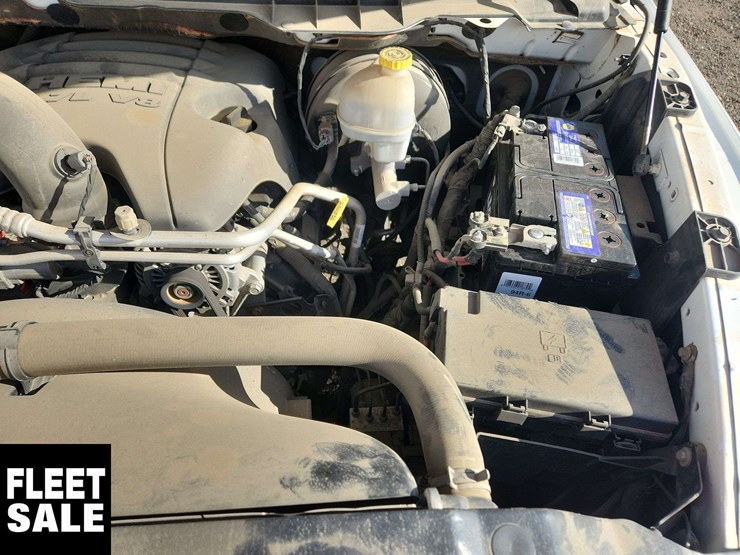 2014-ram-1500-slt-image-26
