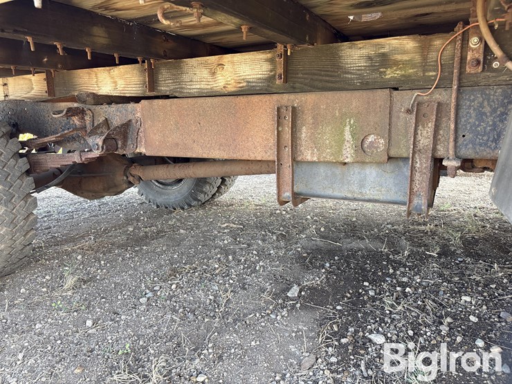 1975-ford-f350-image-16