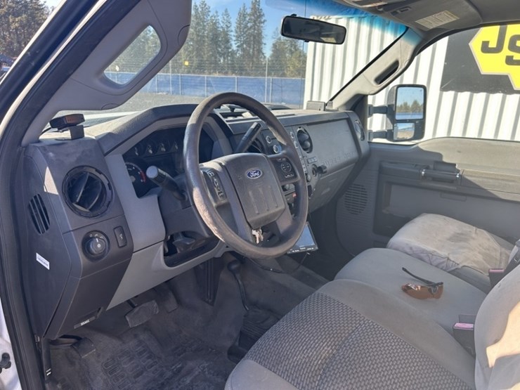 2012-ford-f550-sd-image-18