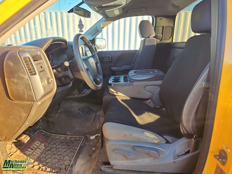 2018-chevrolet-silverado-1500-image-14