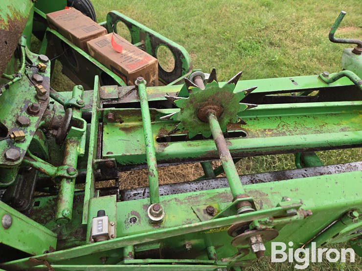 1985-john-deere-347-image-15