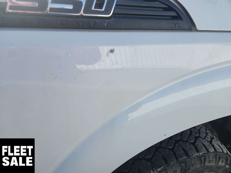 2014-ford-f350-image-33