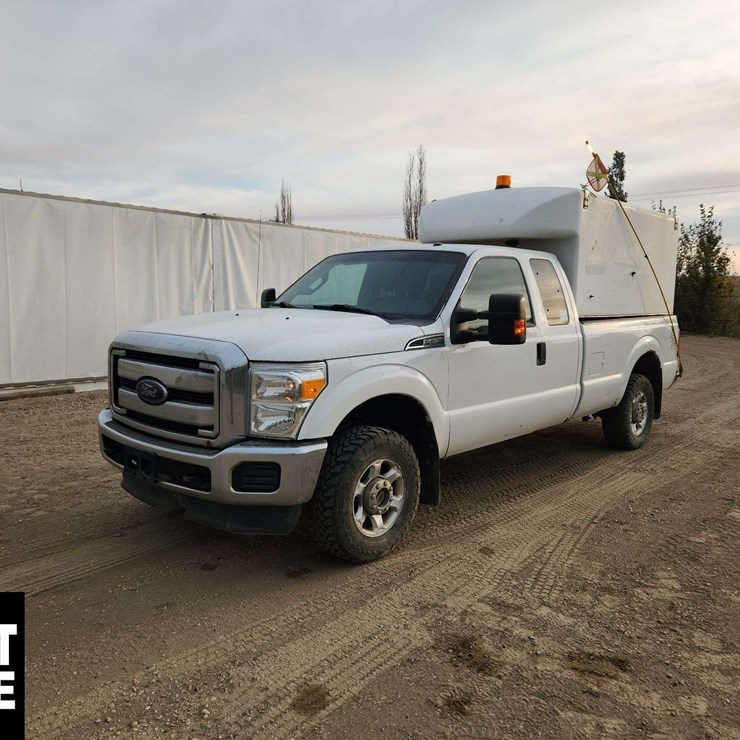 2013 FORD F350